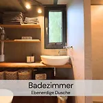 Tinyhousebeidresden Mit Fasssauna Unser Groesstes Winziges Haeuschen Fuer Bis Zu 7 Personen, Kaminofen, Grosse Terrasse - Naehe Saechsische Schweiz - Von Juni - September Mindestmietzeit 1 Woche Sa-sa Tatil Evi *