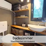 Tinyhousebeidresden Mit Fasssauna Unser Groesstes Winziges Haeuschen Fuer Bis Zu 7 Personen, Kaminofen, Grosse Terrasse - Naehe Saechsische Schweiz - Von Juni - September Mindestmietzeit 1 Woche Sa-sa *