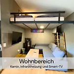 Tatil Evi Tinyhousebeidresden Mit Fasssauna Unser Groesstes Winziges Haeuschen Fuer Bis Zu 7 Personen, Kaminofen, Grosse Terrasse - Naehe Saechsische Schweiz - Von Juni - September Mindestmietzeit 1 Woche Sa-sa *